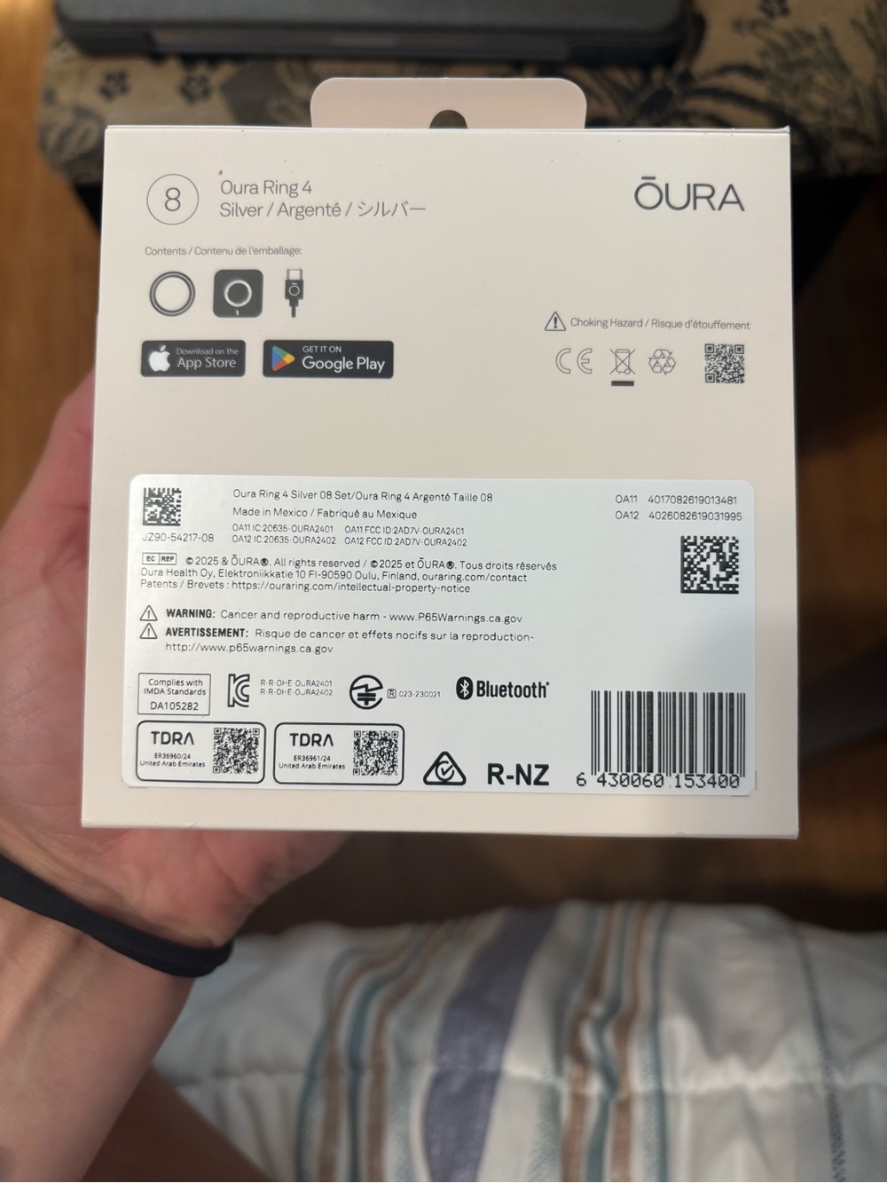 Oura Ring 4 Silver Smart Ring (Size 8) new in box (wanted the 5 instead) - Picture 2 of 5